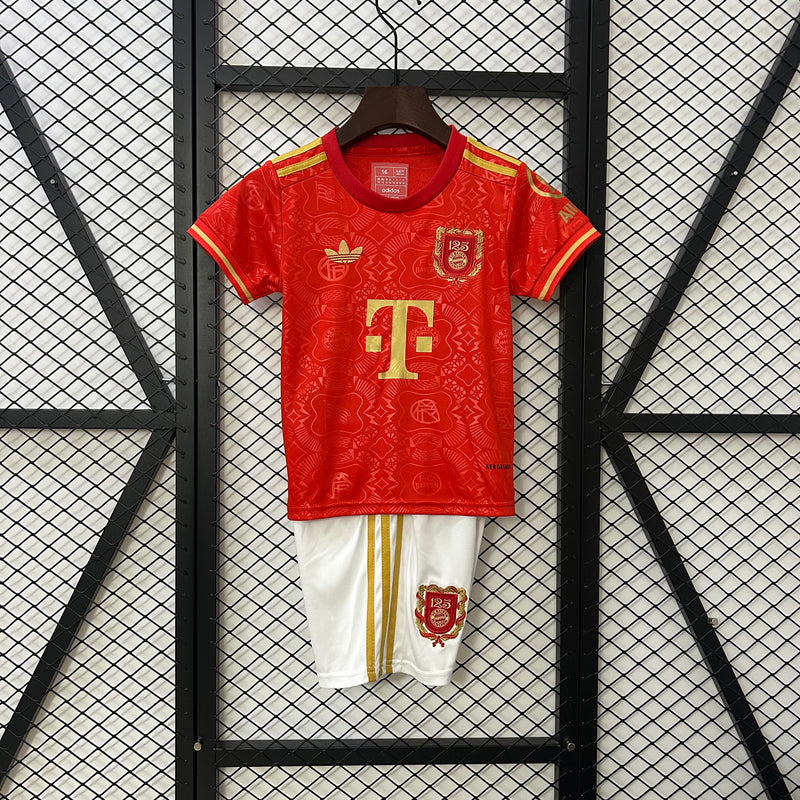 T-shirt et Short Bayern Munich Édition spéciale 125e anniversaire