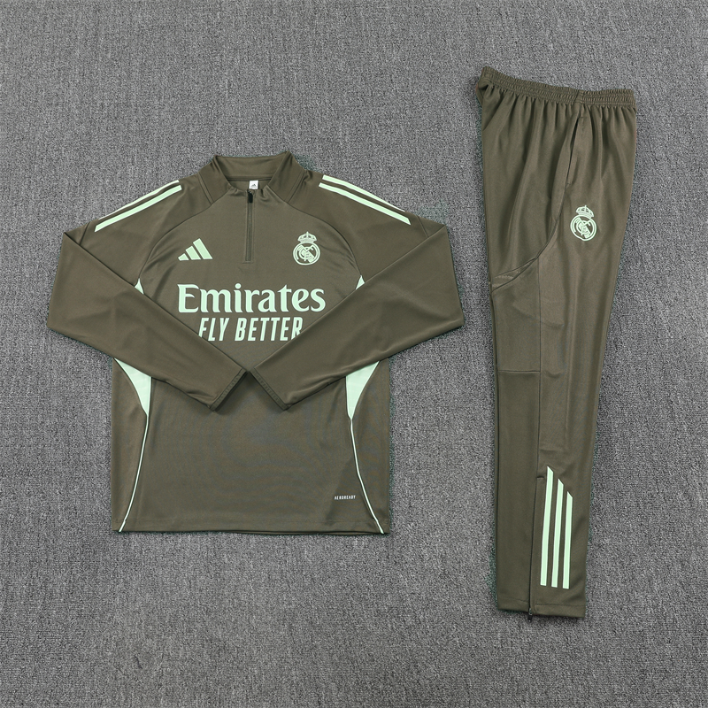 Ensemble Survêtement de Football Enfant Real Madrid 25/26