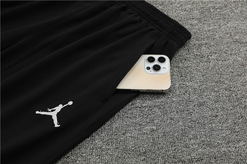 Jordan Paris Beige