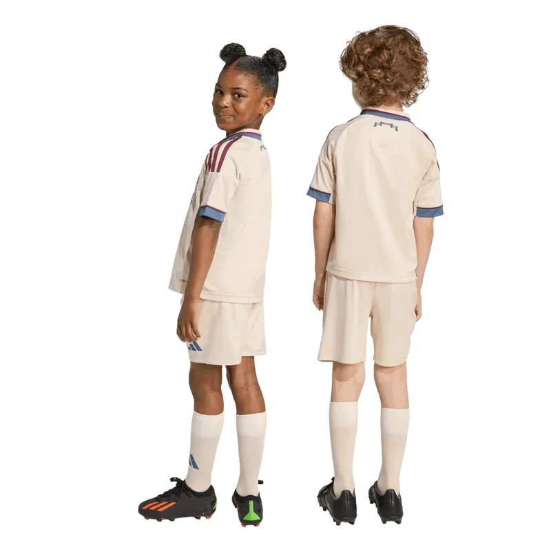 T-shirt et short pour enfant Ajax Third 25/26