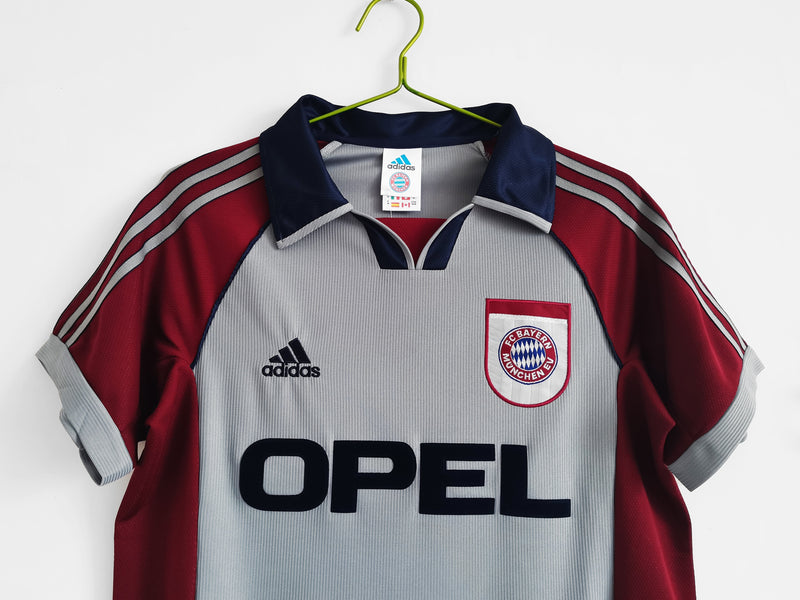 Maillot rétro du Bayern Munich 1998/99