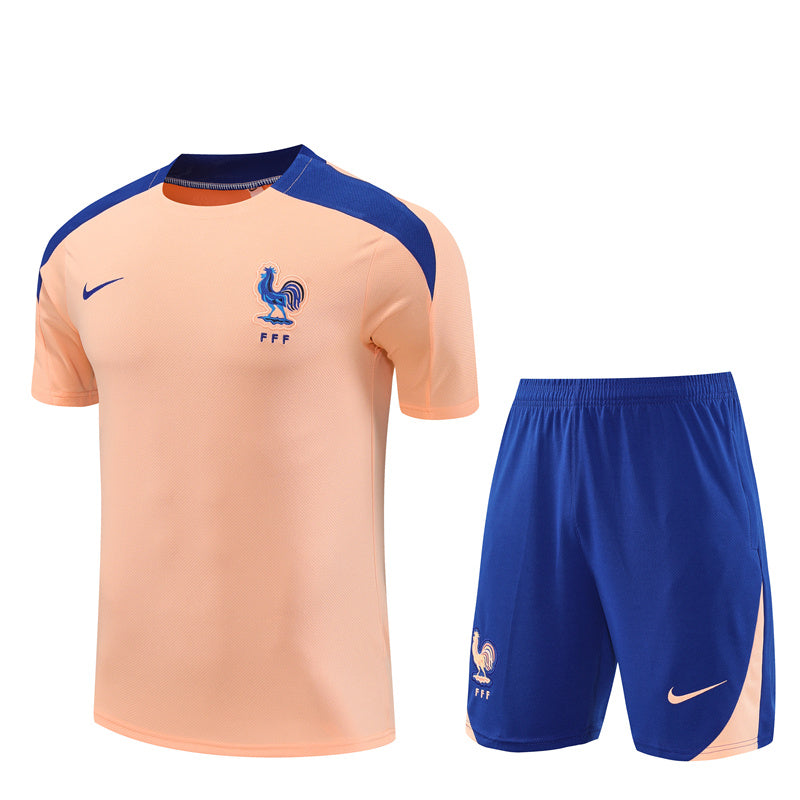 Maillot et short d'entraînement de France 25/26