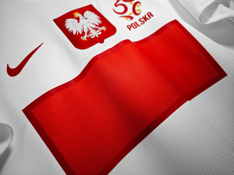 2012 Pologne home rétro