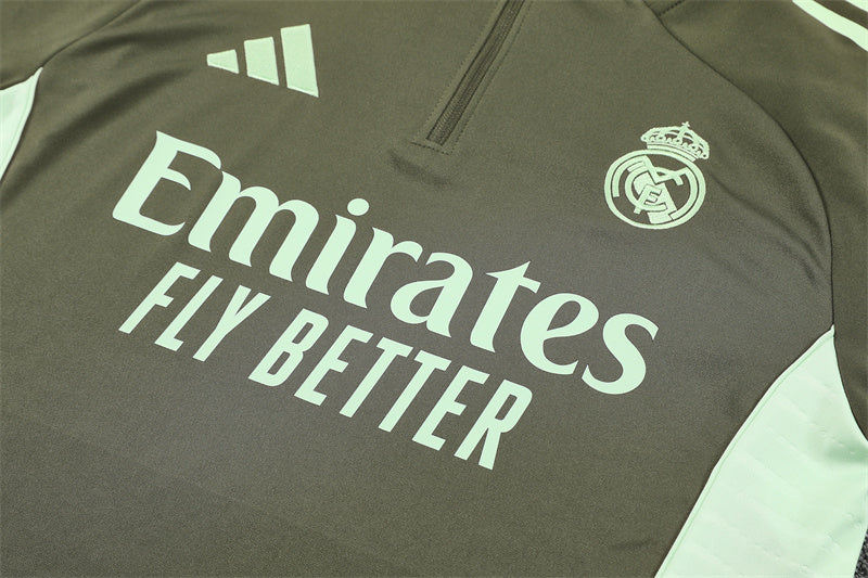 Ensemble Survêtement de Football Enfant Real Madrid 25/26