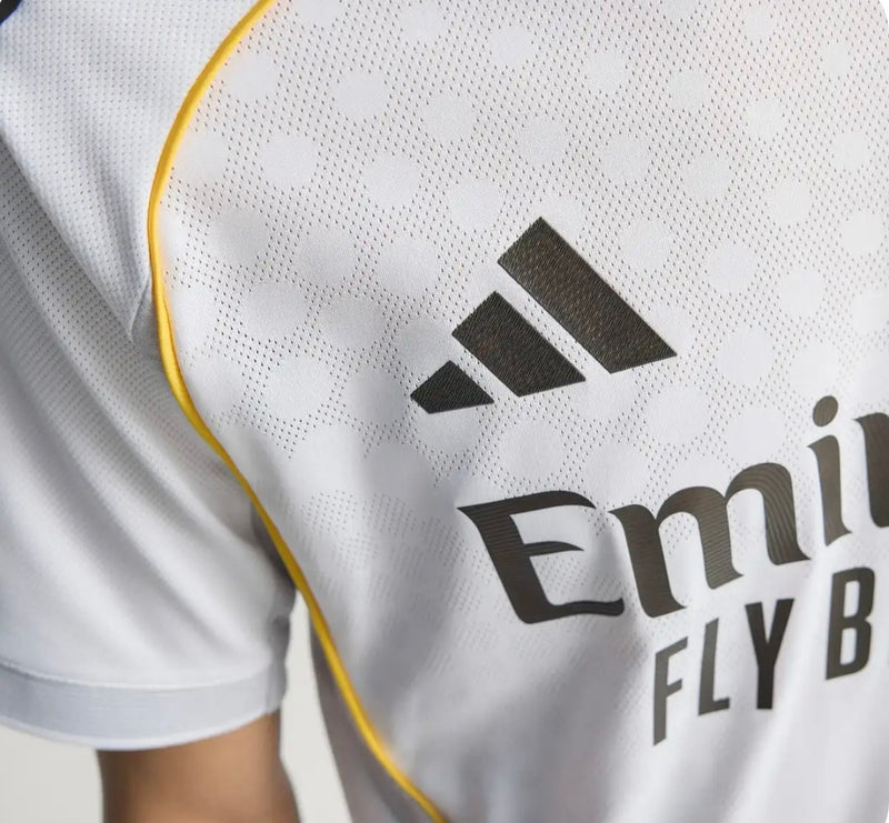 Maillot Real Madrid Home 25/26 version joueur