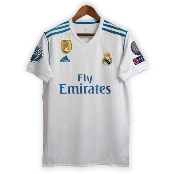 Maillot Rétro Real Madrid 2017/18 - Avec Patch