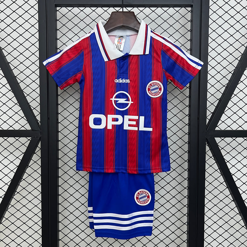 T-shirt et Short Rétro Bayern Munich Home pour Enfant 97/99