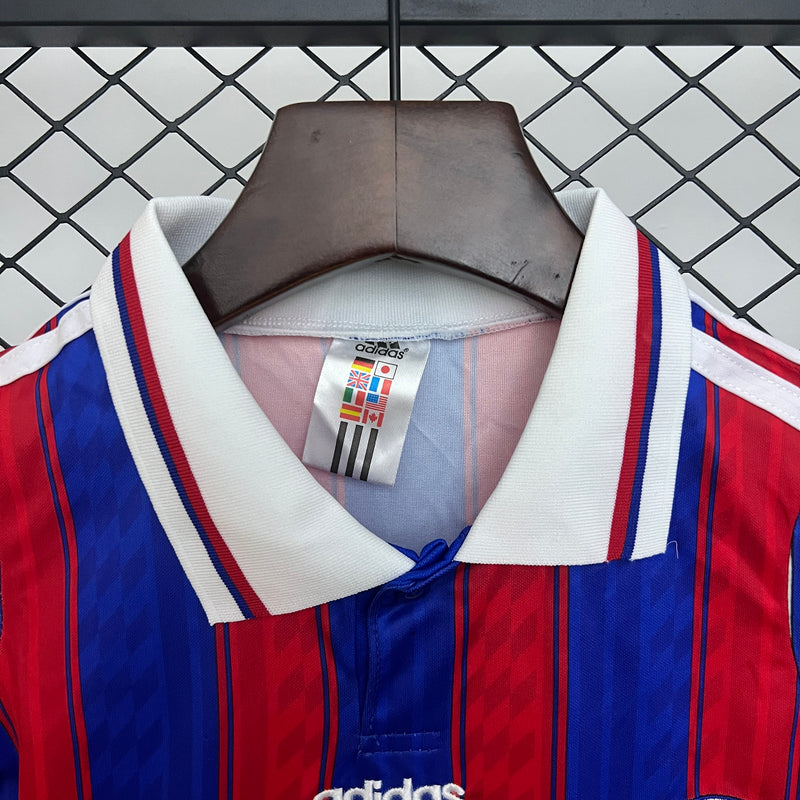 T-shirt et Short Rétro Bayern Munich Home pour Enfant 97/99