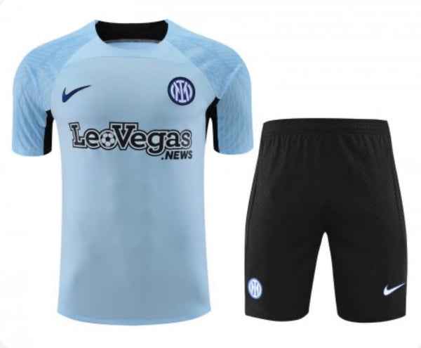 Maillot et short d'entrainement Inter 23/24