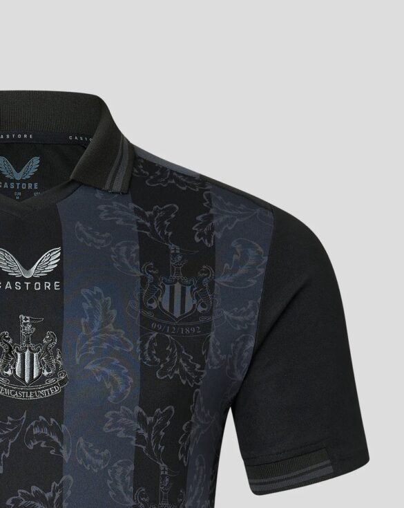 Maillot 130e anniversaire de Newcastle United 2022